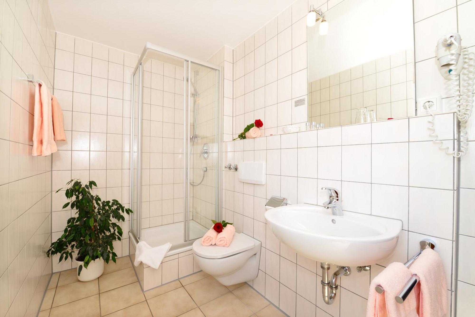 Hotel Am Buchwald Esslingen am Neckar Ruang foto